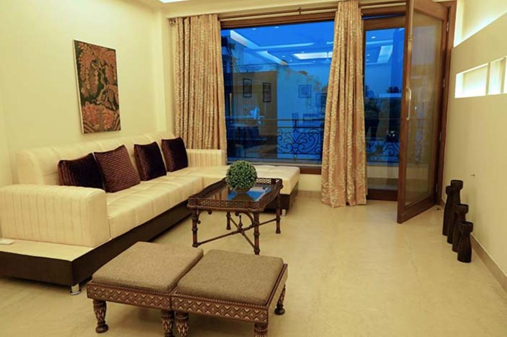 Woodpecker Service Apartments - Green Park New Delhi Exterior photo