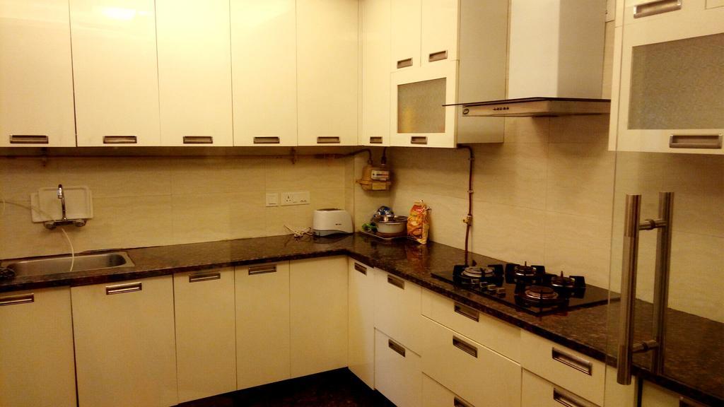 Woodpecker Service Apartments - Green Park New Delhi Exterior photo